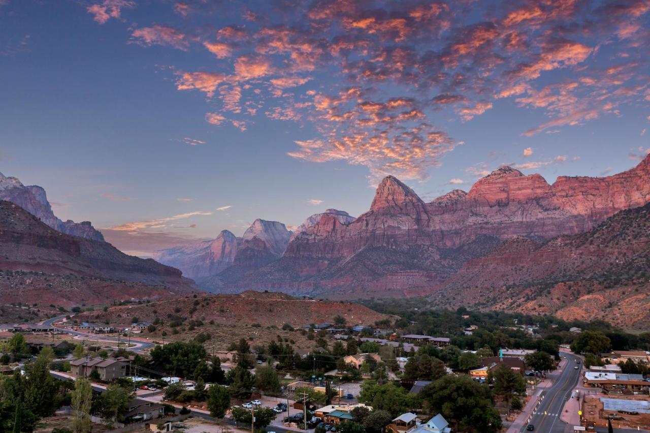 Red Rock Inn Cottages スプリングデール エクステリア 写真